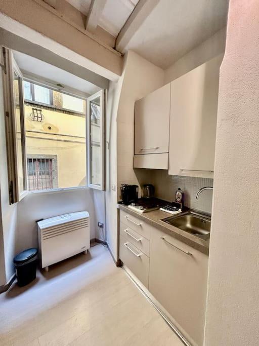 Apartment Sweet House Near Piazza Della Signoria Florenz